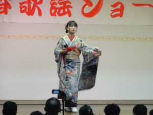 竹野　留里　振袖